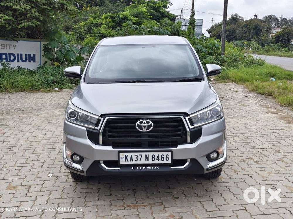 Toyota Innova Crysta [2020-ongoing] 2.4 Vx 8 Str, 2023, Diesel