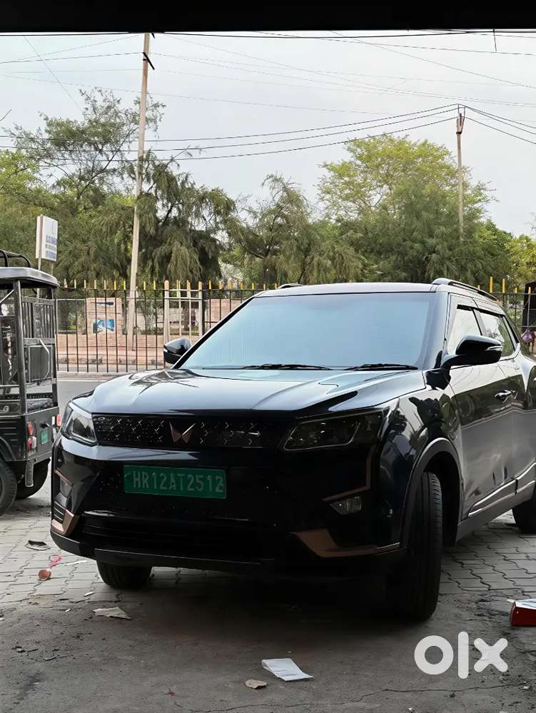 Mahindra Xuv400 2023 Electric Well Maintained