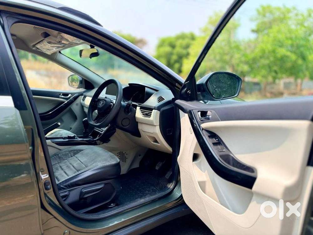 Tata Nexon 1.2 Revotron Xz Plus (s), 2023, Petrol