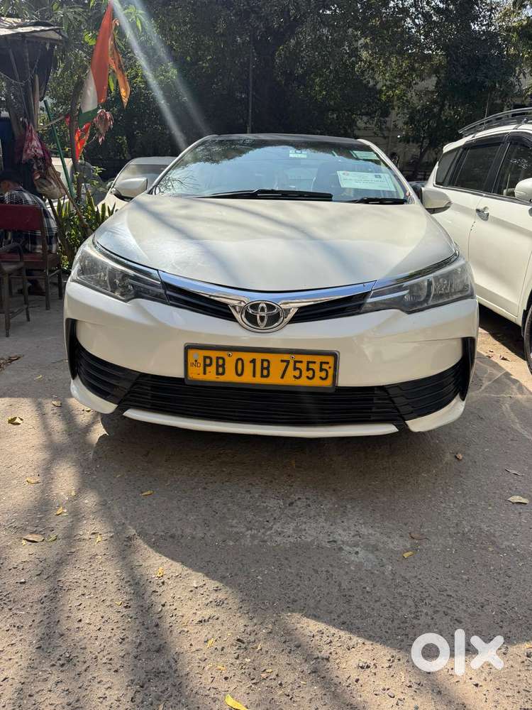 Toyota Corolla Altis 1.8 J, 2018, Petrol