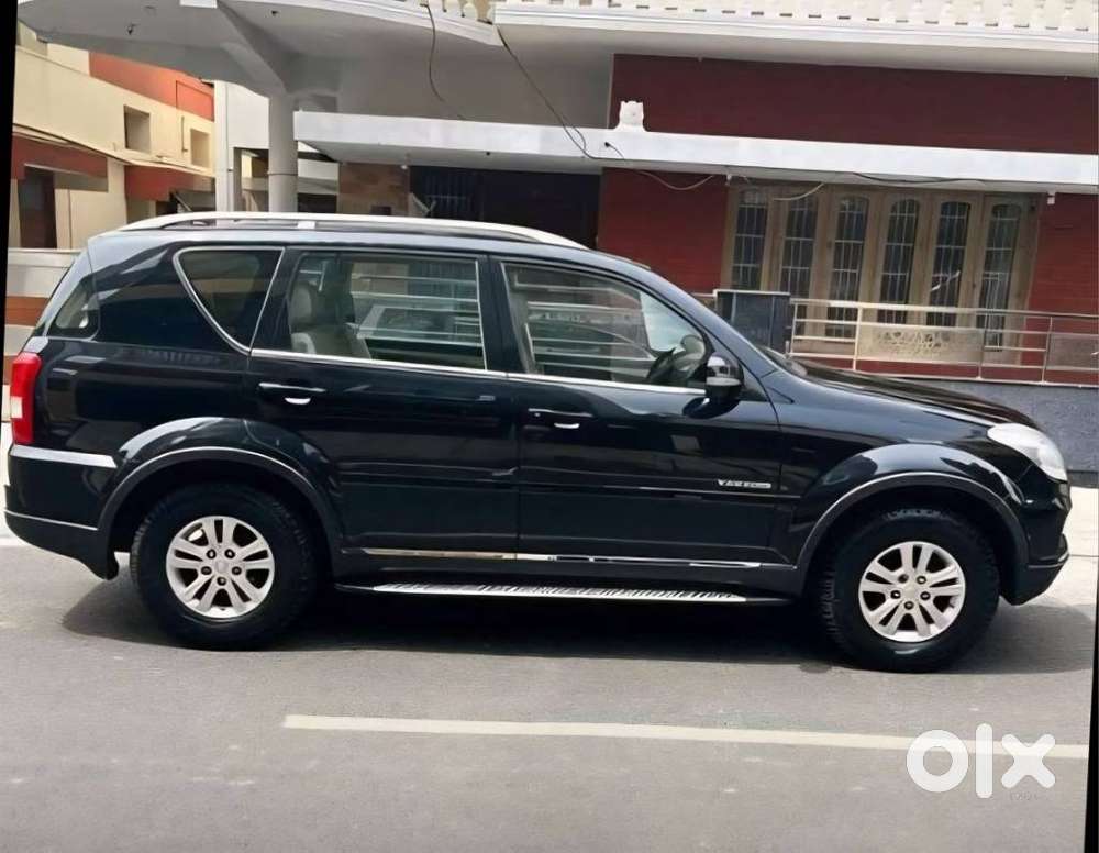Mahindra Rexton