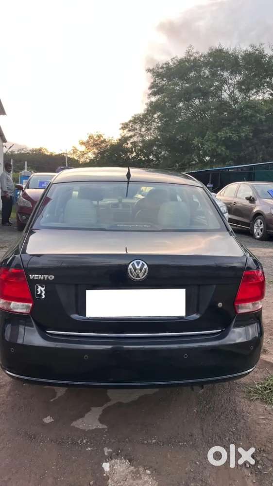 Volkswagen Vento 1.6 Highline, 2015, Petrol