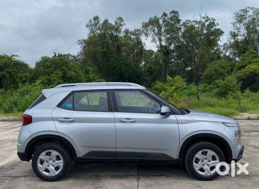 Hyundai Venue S, 2021, Petrol