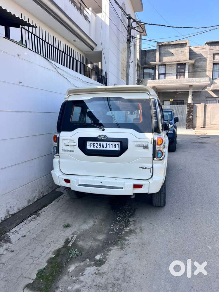 Mahindra Scorpio 2014 Diesel Well Maintained