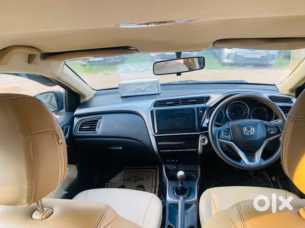Honda City I-vtec V, 2018, Petrol