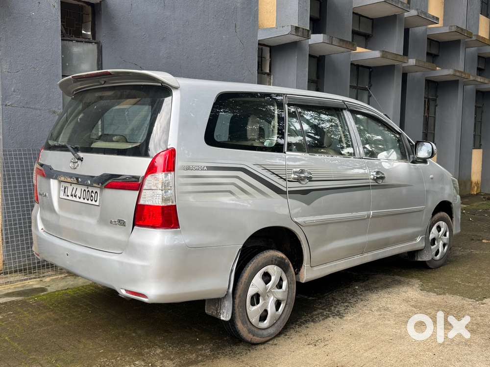 Toyota Innova 2.5 Gx 2012