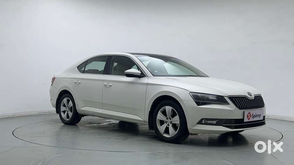 Skoda Superb [ ] 1.8 Style Tsi At, 2019, Petrol