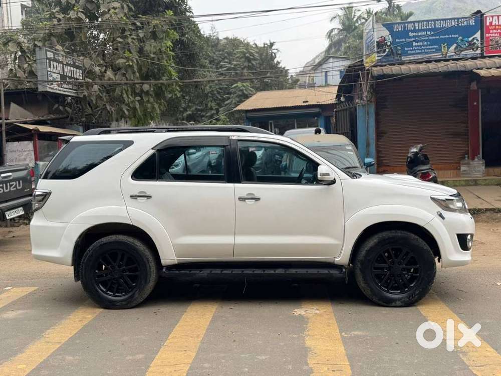 Toyota Fortuner 3.0 4x2 Automatic, 2013, Diesel