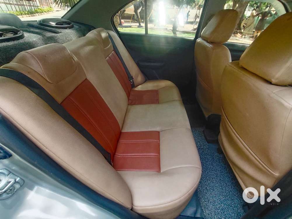 Maruti Suzuki Swift Dzire Lxi Option, 2010, Petrol