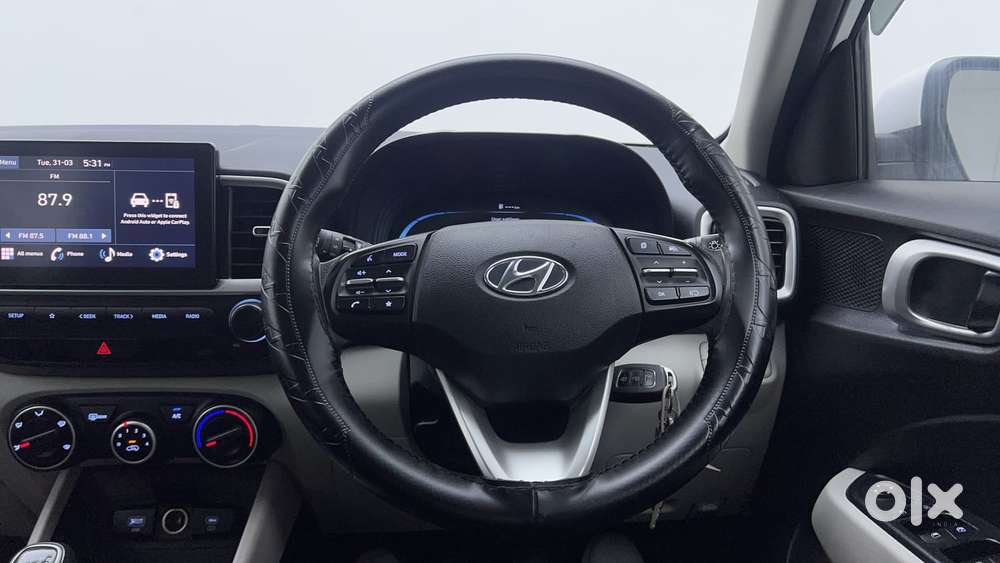 Hyundai Venue S (o) 1.0 Turbo Mt, 2023, Petrol