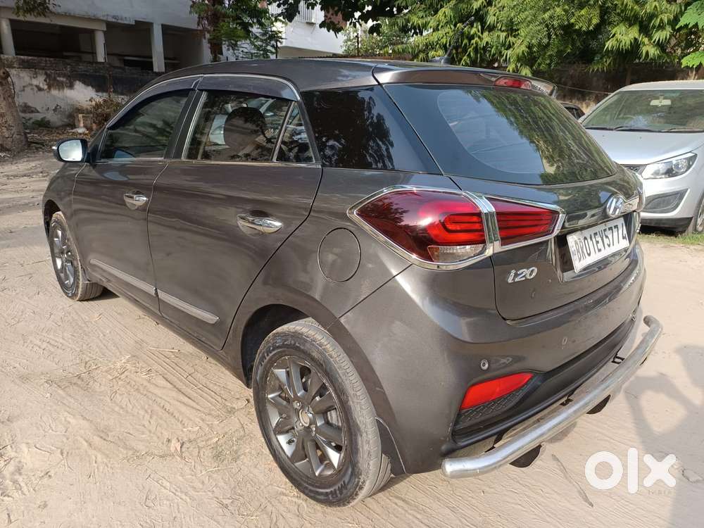 Hyundai I20 Sportz 1.2 Ivt, 2020, Petrol
