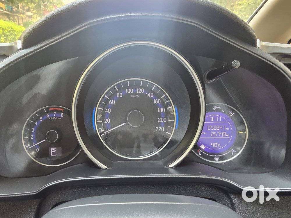 Honda Jazz V Cvt, 2015, Petrol