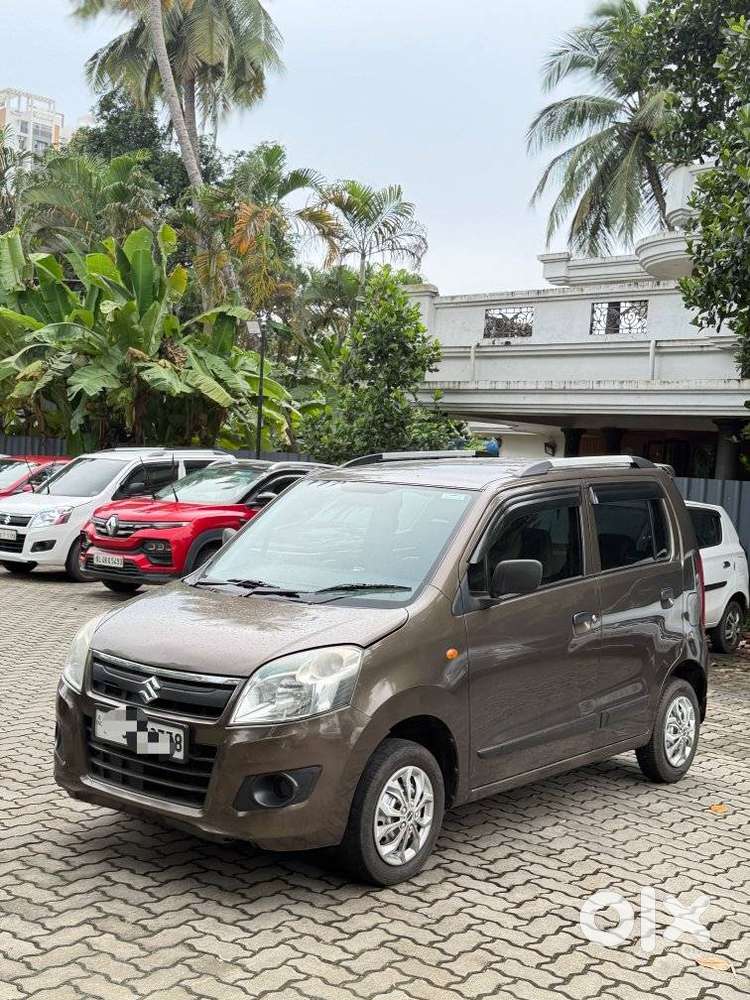 Maruti Suzuki Wagon R Lxi Optional, 2015, Petrol