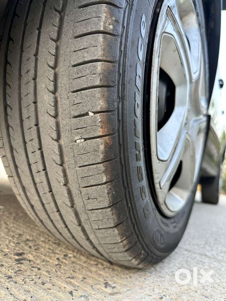 Tata Nexon 1.2 Revotron Xt, 2022, Petrol