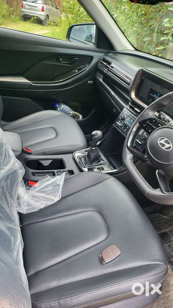 Hyundai Creta Sx (o) 1.5 Petrol Cvt Knight Dual Tone, 2024, Petrol