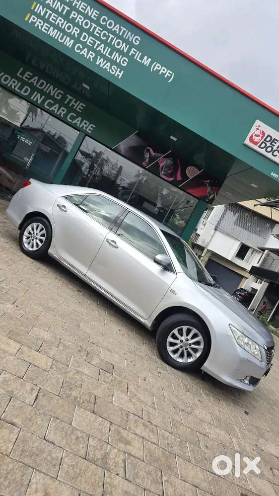 2013 Camry 2.5 G Petrol Automatic