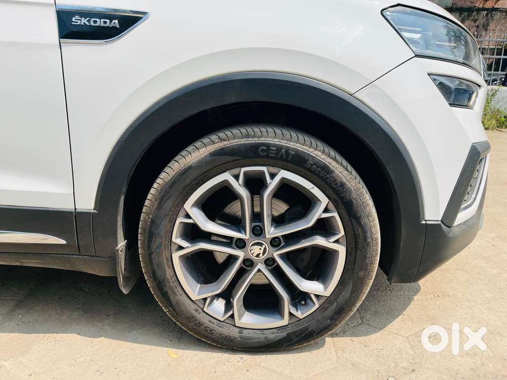 Skoda Kushaq Anniversary Edition 1.0l Tsi At, 2022, Petrol