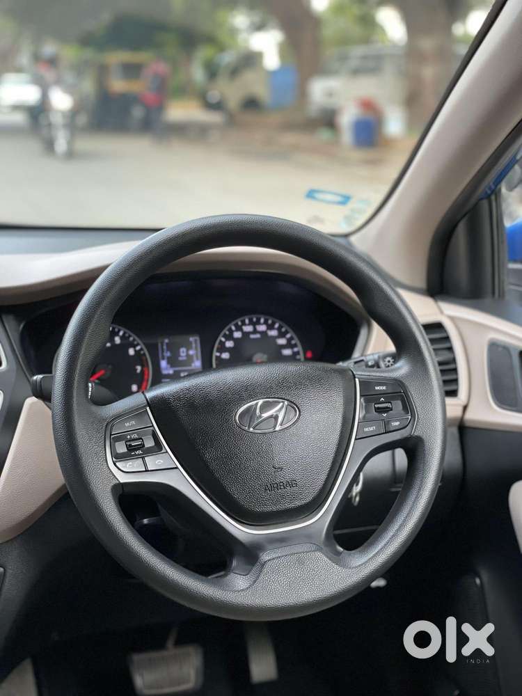 Hyundai I20 Sportz 1.4 At Vtvt, 2019, Petrol