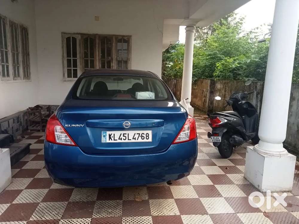 Nissan Sunny Petrol 2014