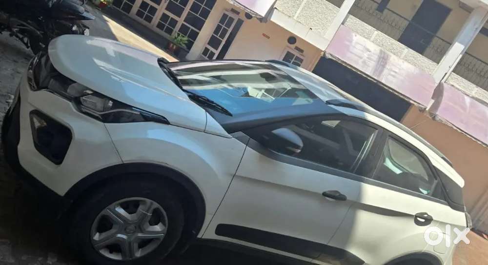 Single Owner Tata Nexon Xma Petrol