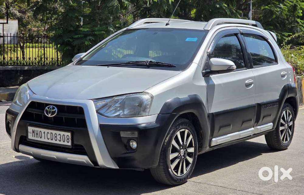 Toyota Etios Cross 1.2l G, 2016, Petrol