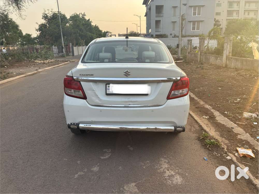 Maruti Suzuki Dzire 1.2 Vxi, 2021, Petrol