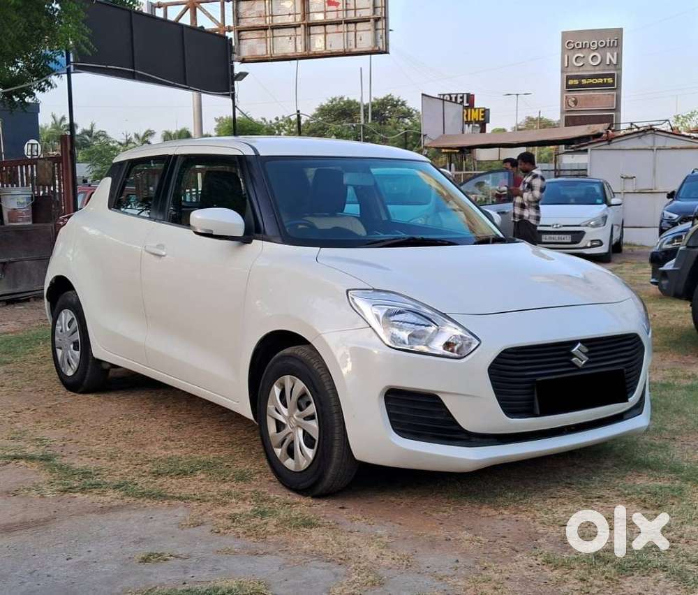 Maruti Suzuki Swift 2018 Amt Vxi, 2019, Petrol