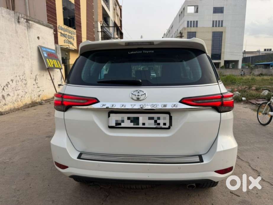 Toyota Fortuner 4x2 Mt 2.8 Diesel, 2023, Diesel