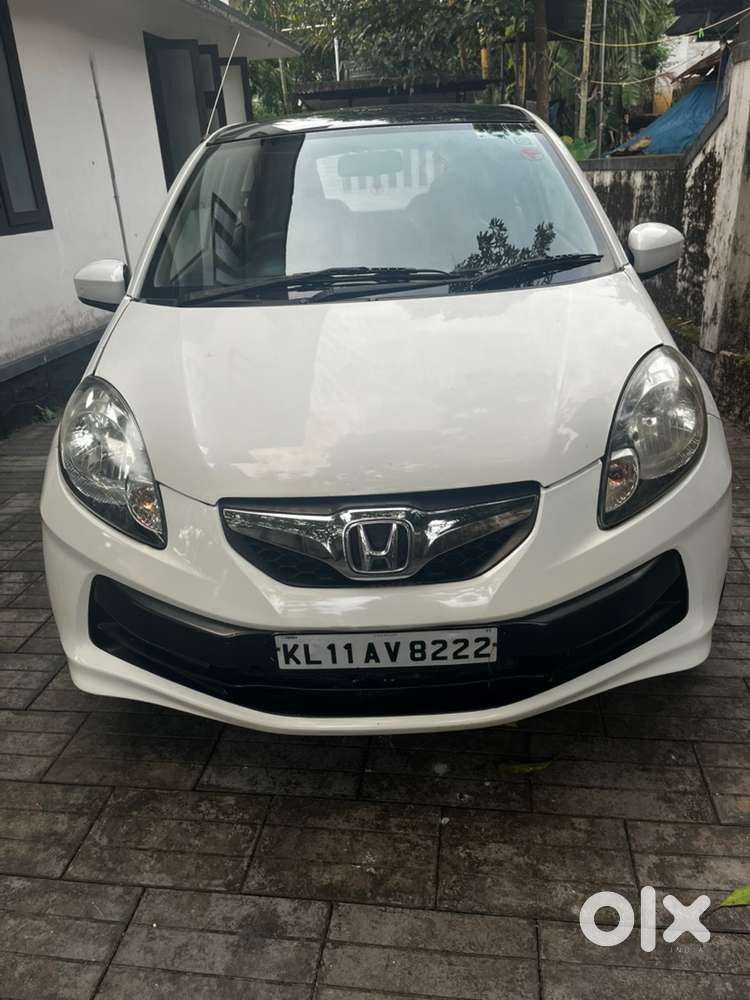 Honda Brio 2014 Petrol Well Maintained