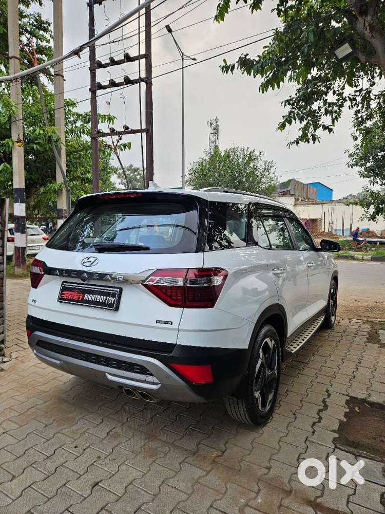 Hyundai Alcazar 2.0 Signature (o) Petrol At 6 Str, 2021, Petrol