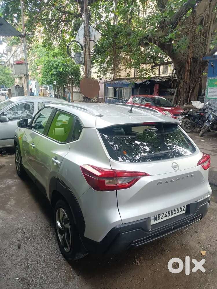 Nissan Magnite 2021 Petrol Manual Tax 2031