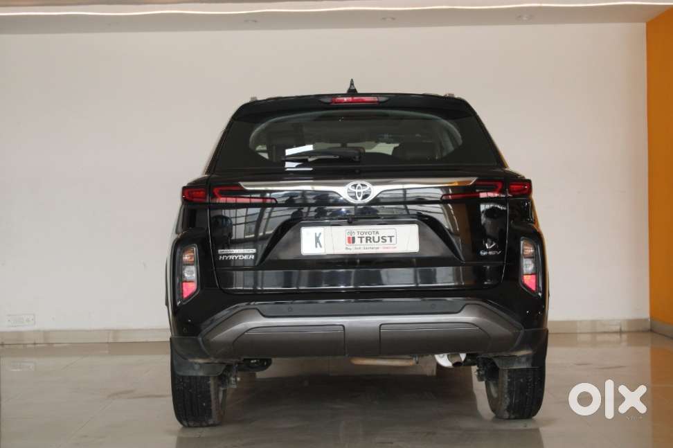 Toyota Urban Cruiser Hyryder 1.5 V Hybrid, 2025, Petrol