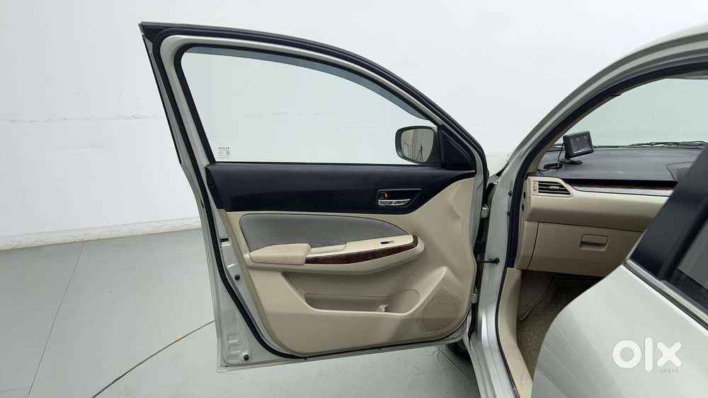 Maruti Suzuki Dzire 1.2 Zxi Amt, 2017, Petrol