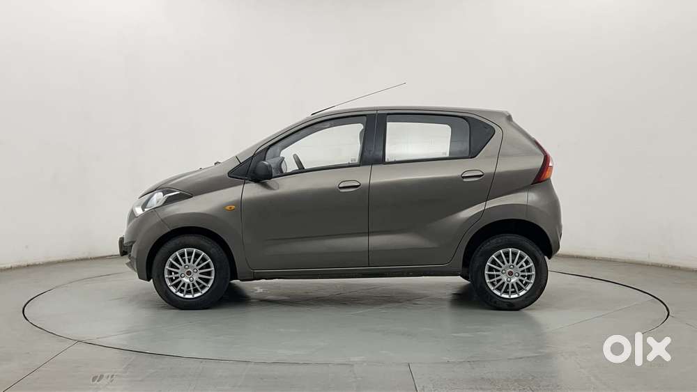 Datsun Redigo T Option, 2016, Petrol