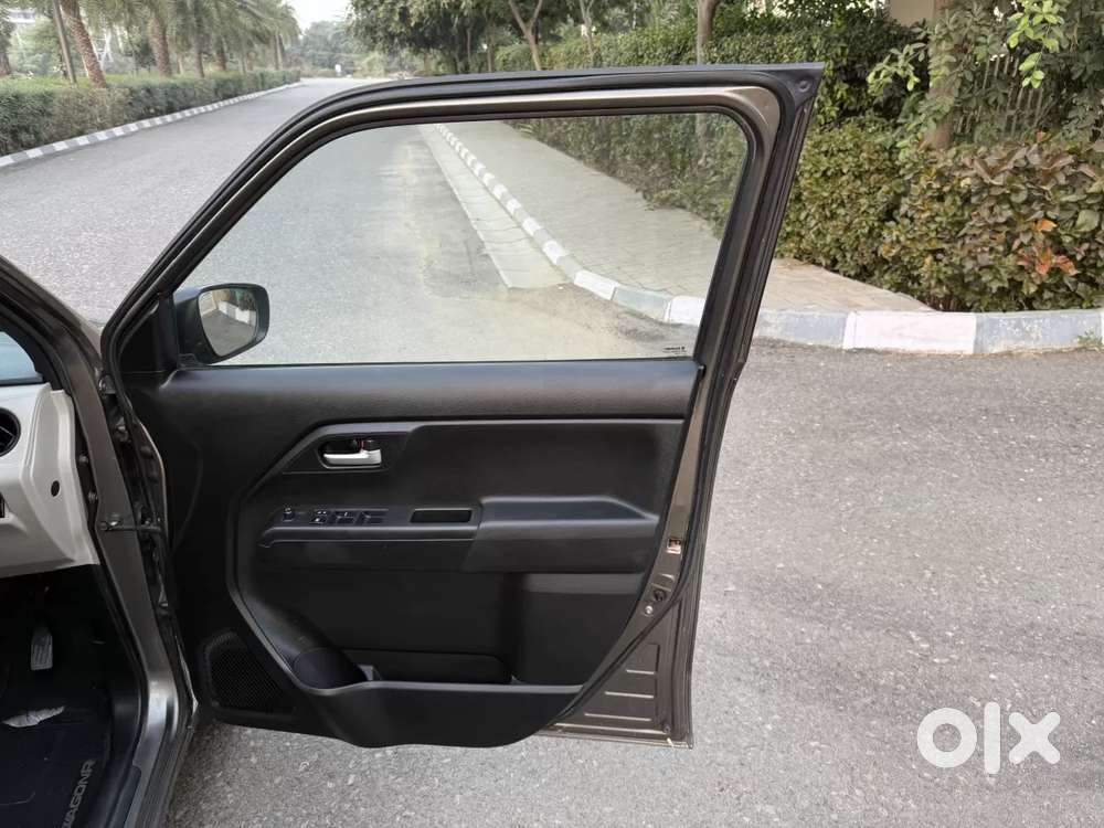 Maruti Suzuki Wagon R Vxi Amt Opt 1.2, 2019, Petrol