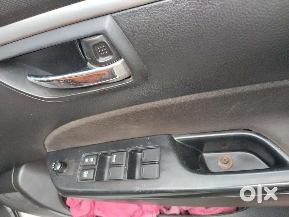 Maruti Suzuki Swift 2013 Diesel 90000 Km Driven