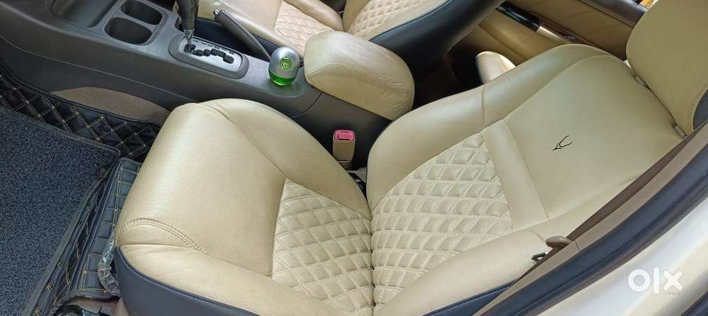 Toyota Fortuner 4x2 AT, 2013, Diesel