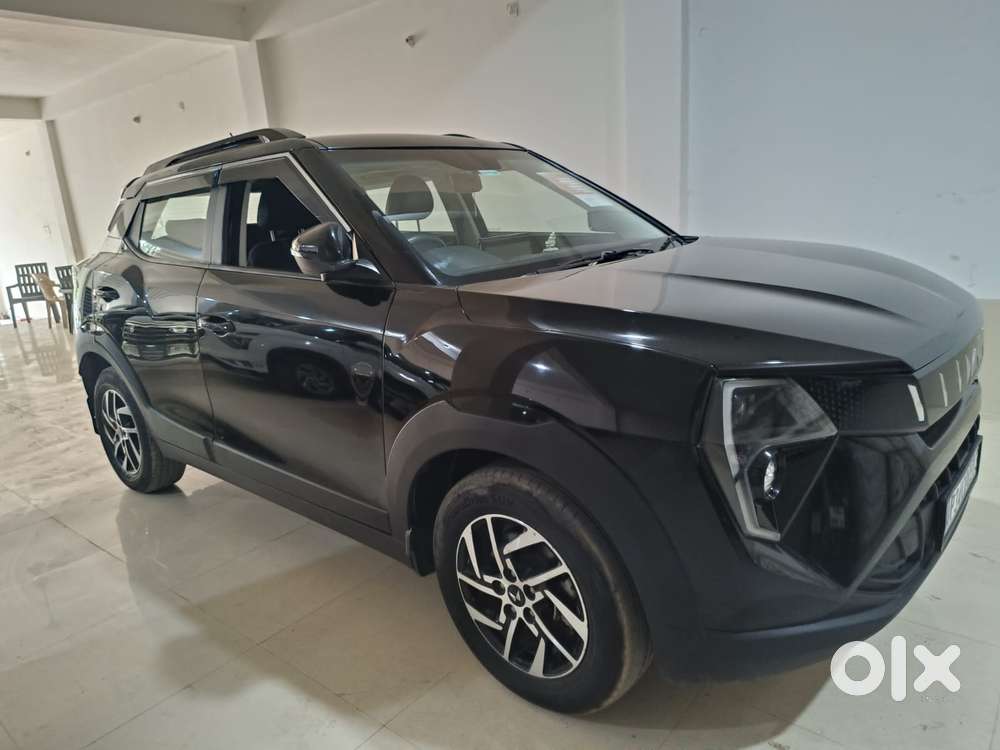 Mahindra Xuv 3xo Ax5 Ds Mt, 2025, Diesel