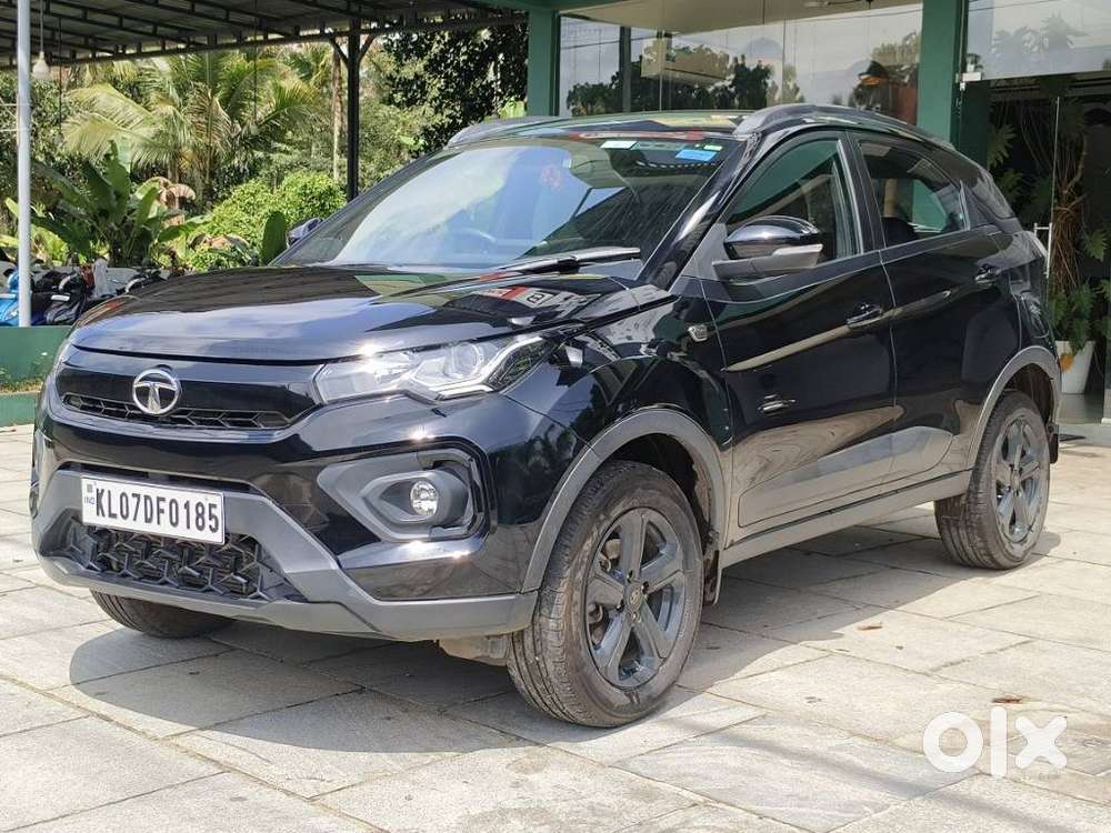 Tata Nexon 1.2 Revotron Xza Plus Hs Dark Edition, 2022, Petrol