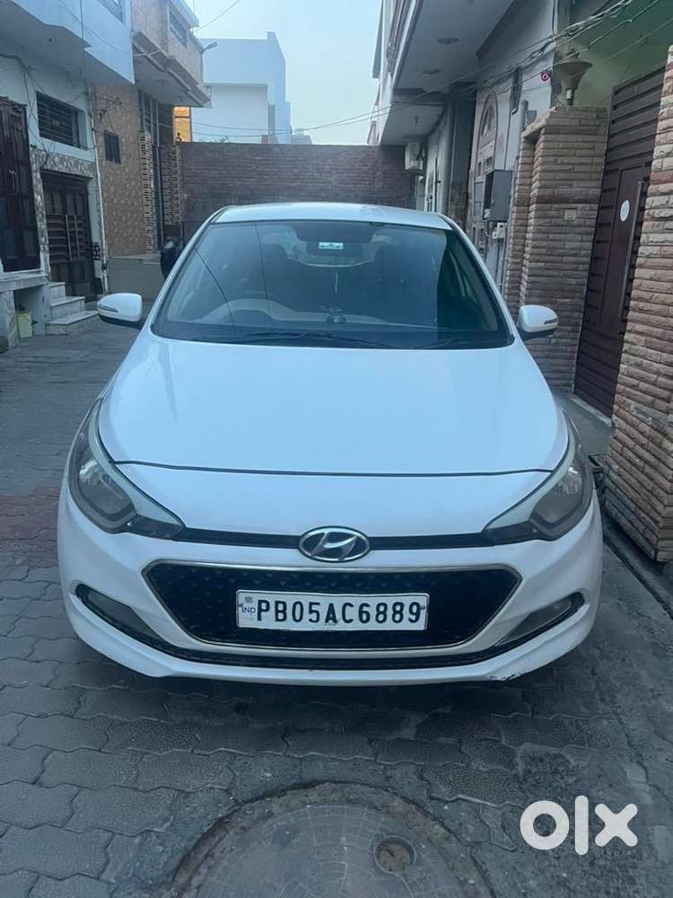 Hyundai I20 2015 Diesel 110000 Km Driven
