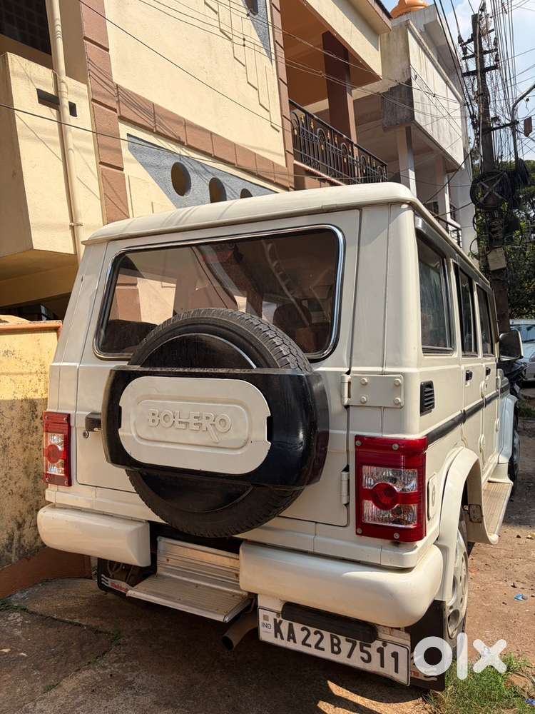Mahindra Bolero Neo 2012