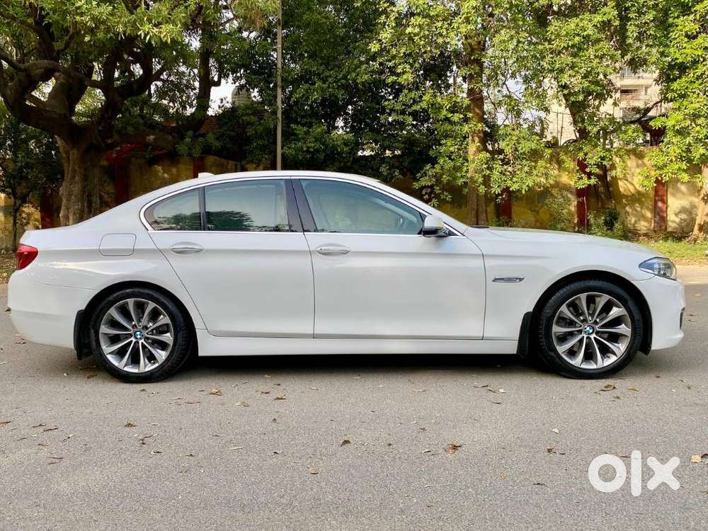 Bmw 5 Series 2.0 520i Luxury Line, 2017, Petrol