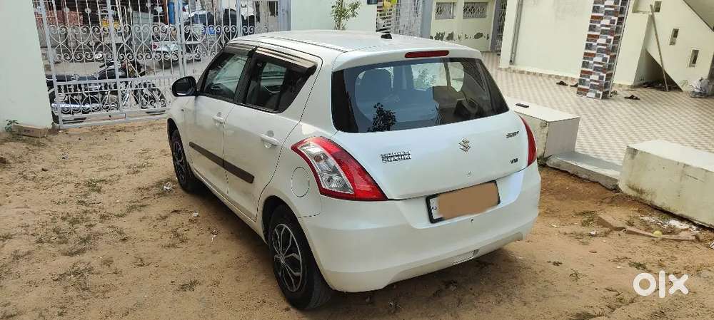 Maruti Suzuki Swift 2016