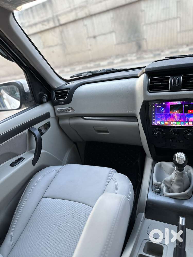 Mahindra Scorpio S6 Plus, 2017, Diesel