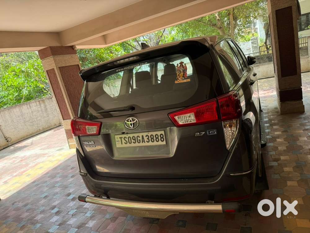 Toyota Innova Crysta 2023 Edition 8 Str
