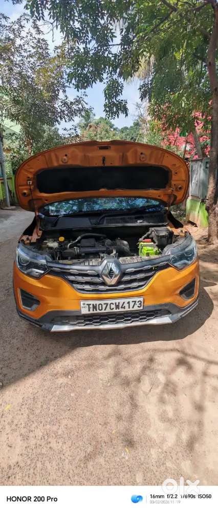 Renault Triber 1.0 Rxz 2021 Dual Tone