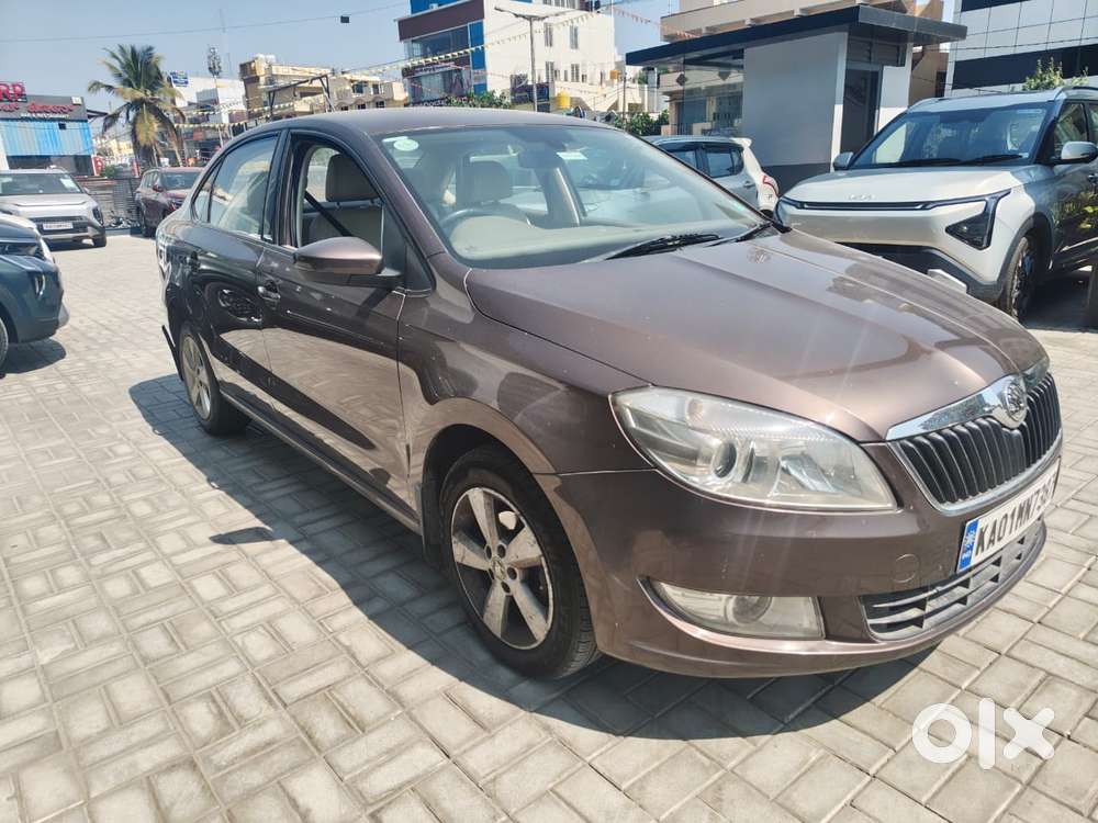 Skoda Rapid [2016-2020] 1.5 Style Plus Tdi At, 2016, Diesel