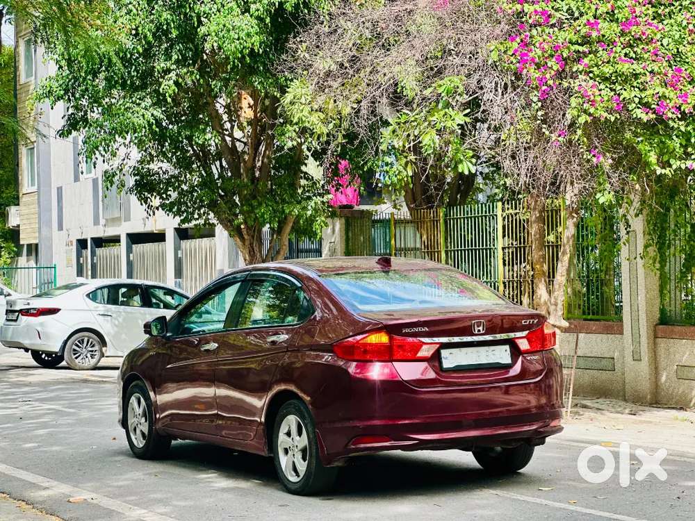 Honda City 2016 Cng & Hybrids 96000 Km Driven