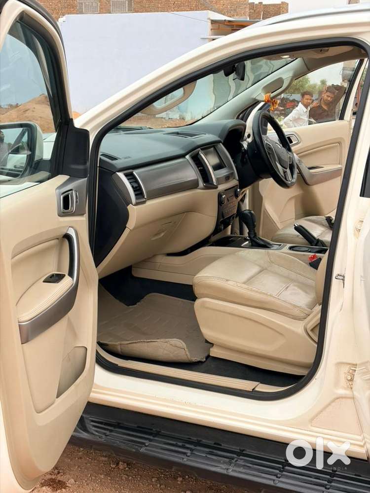 Ford Endeavour 2016 Diesel Well Maintained