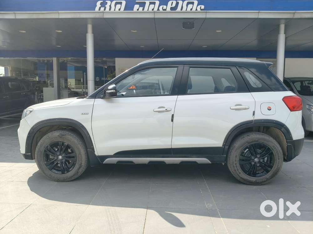 Maruti Suzuki Brezza Zdi Plus, 2017, Petrol